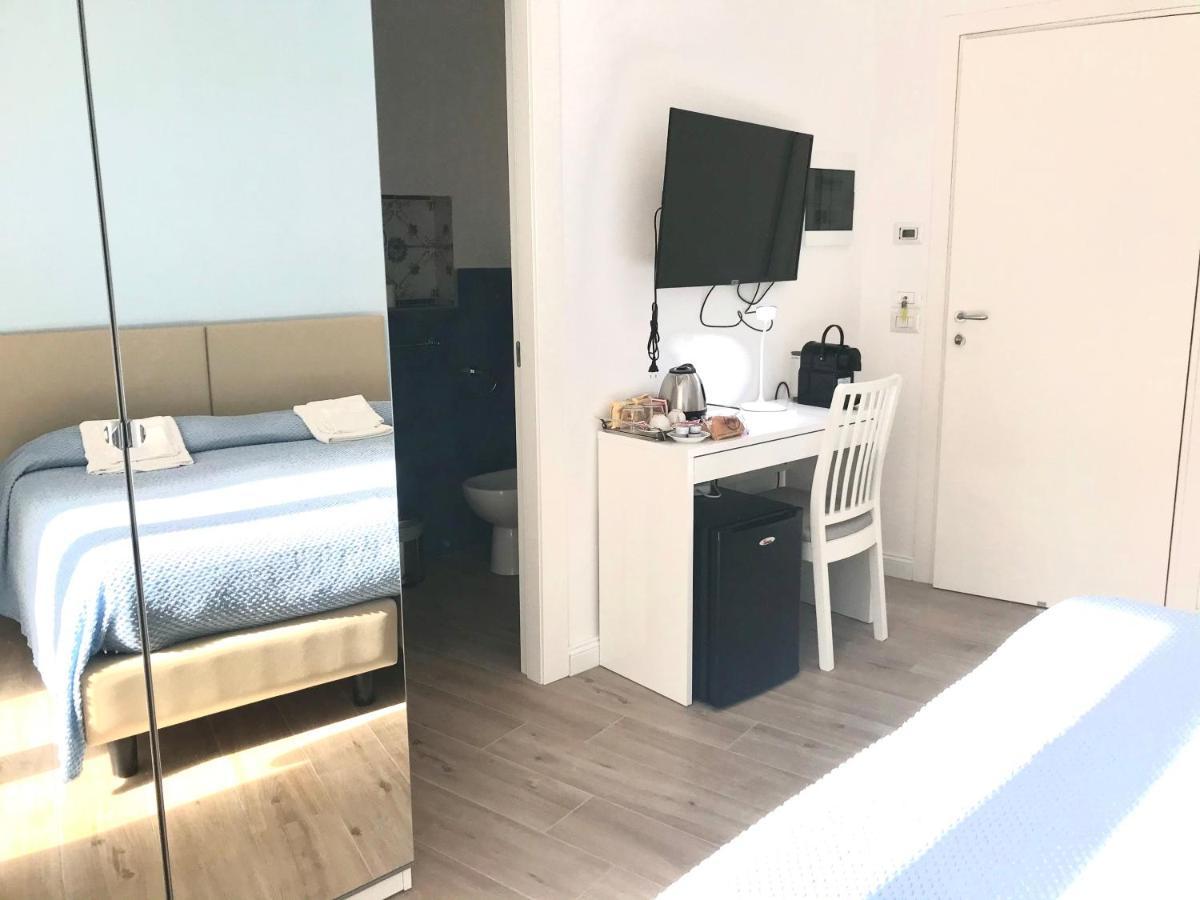 Agora Bed & Breakfast *