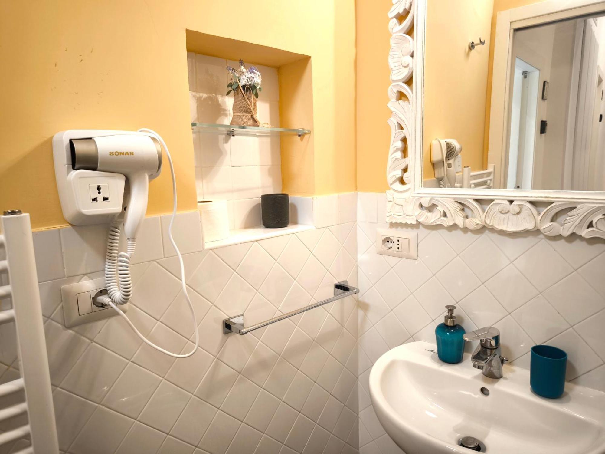 Agora Bed & Breakfast